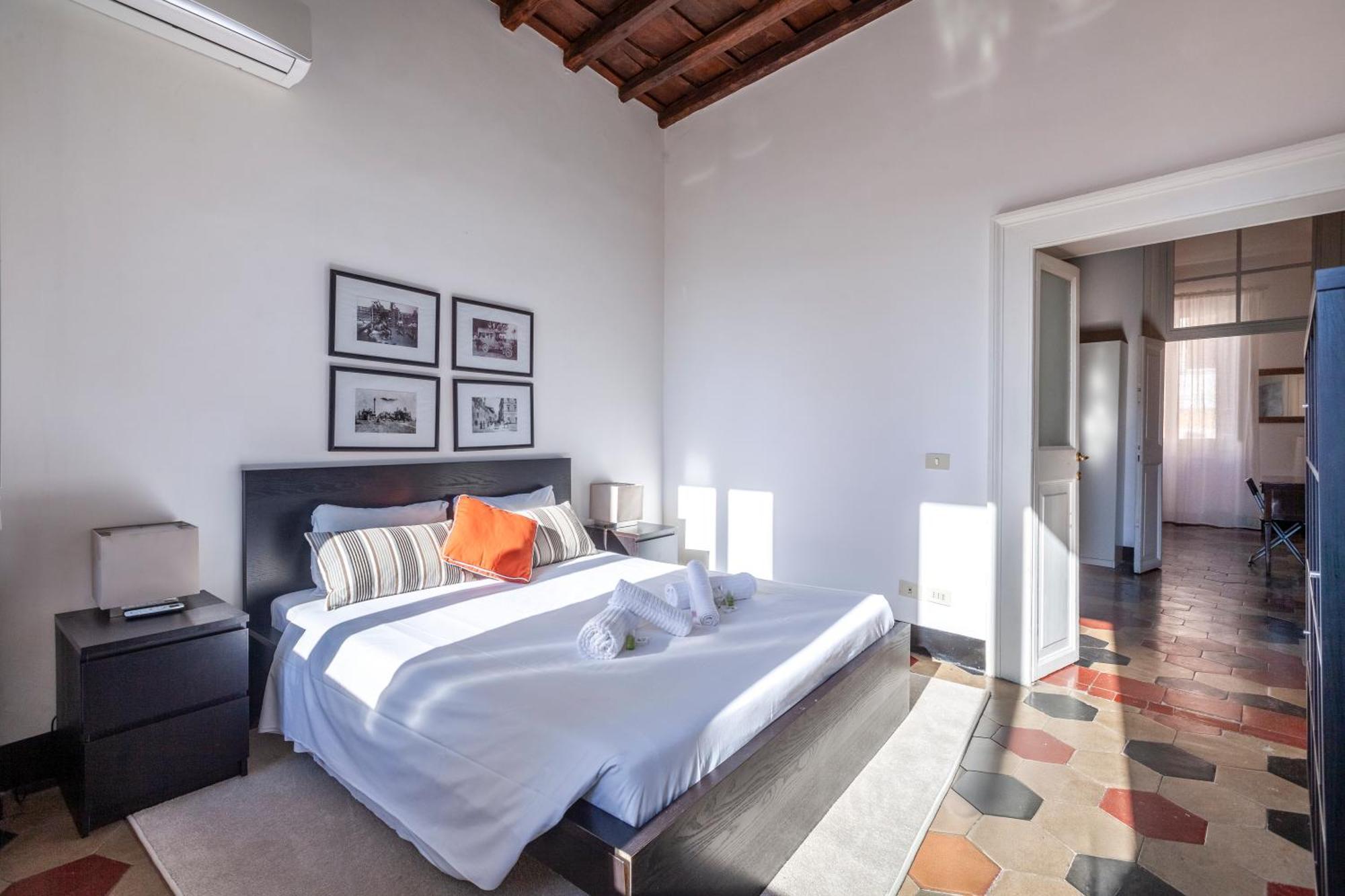 Spanish Steps Charming Apartment *