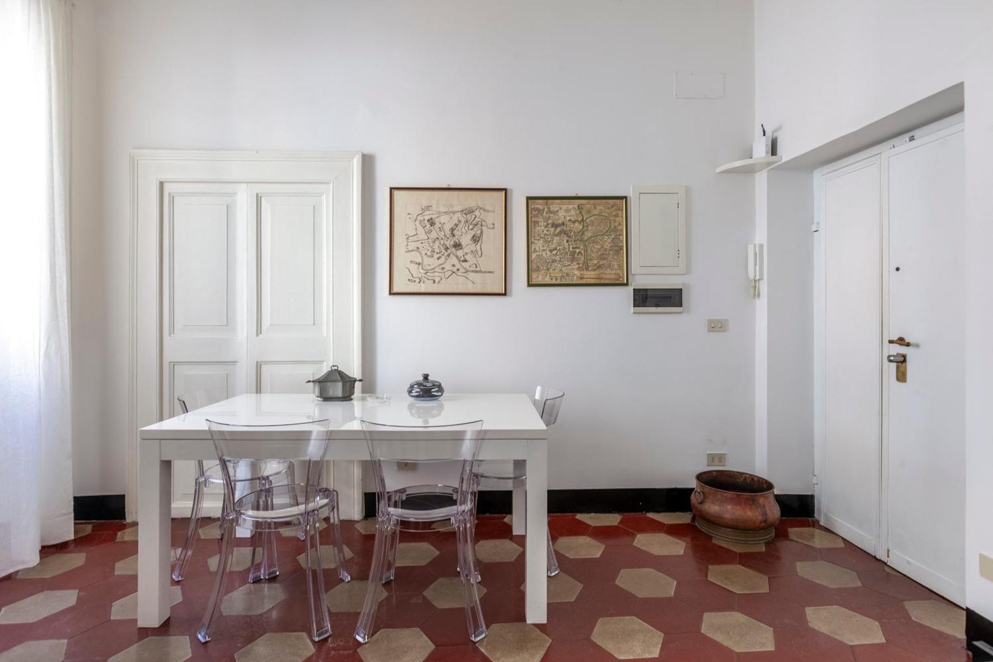 Spanish Steps Charming Apartment *